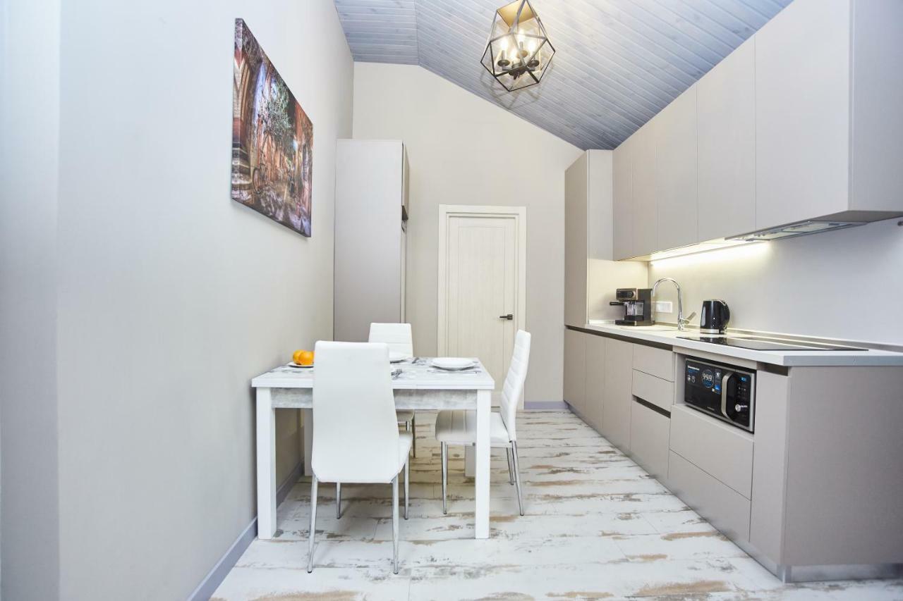 Luxury Apartment In The Heart Odessa Zewnętrze zdjęcie